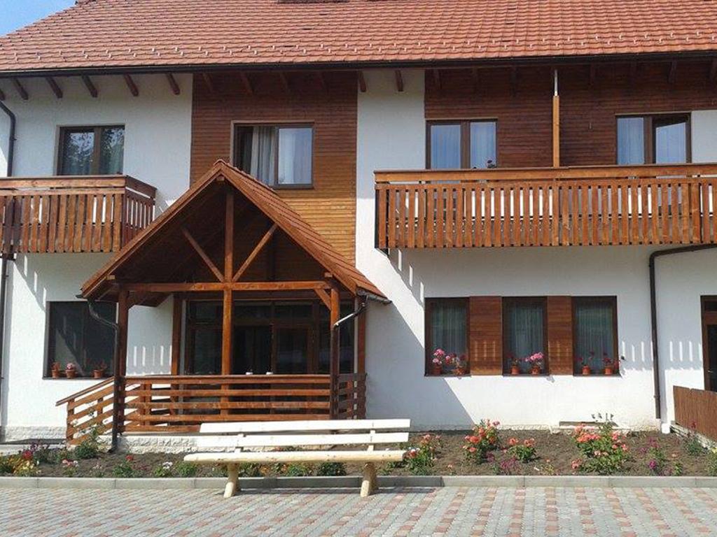 Pensiunea Casa Bunicului Mócs Kültér fotó