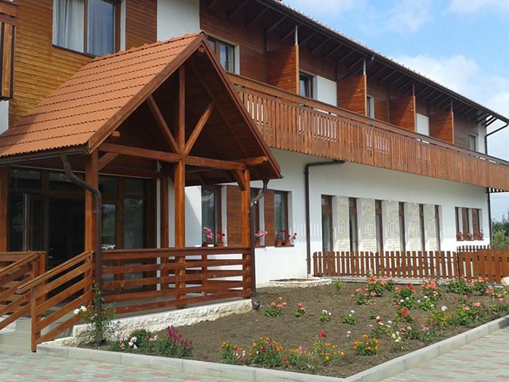 Pensiunea Casa Bunicului Mócs Kültér fotó