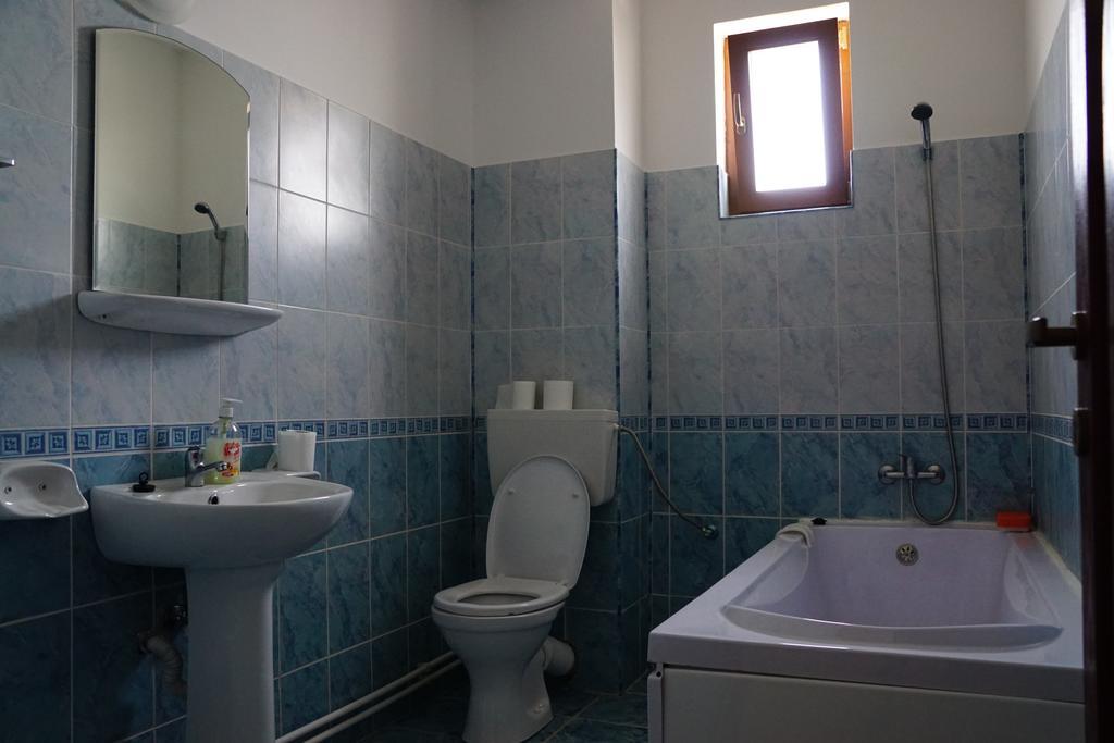 Pensiunea Casa Bunicului Mócs Kültér fotó
